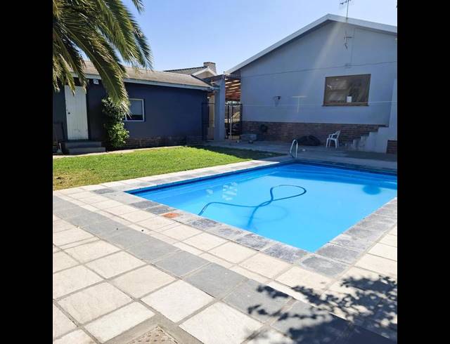 3 BEDROOM HOUSE FOR SALE IN PAROW NORTH